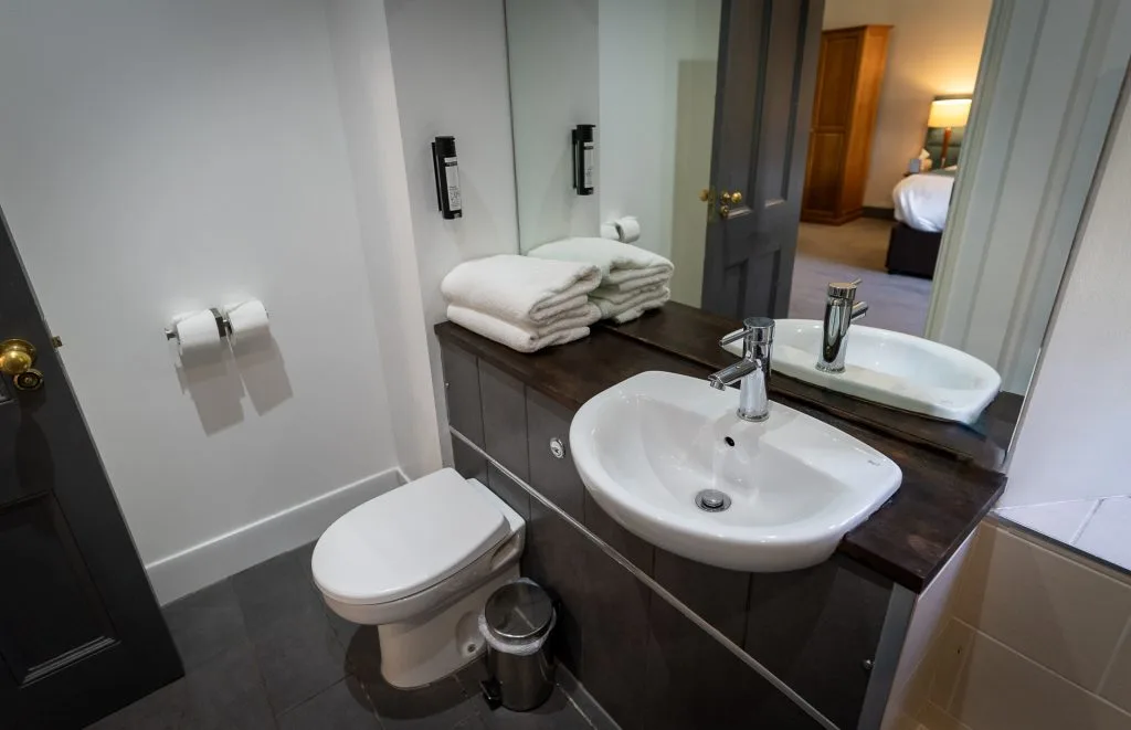lodge bathroom at hotel near bristol